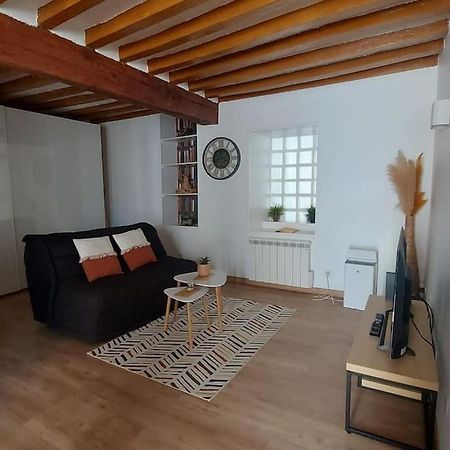 Appartement Cosy Au Coeur D'Auvers-Sur-Oise Buitenkant foto